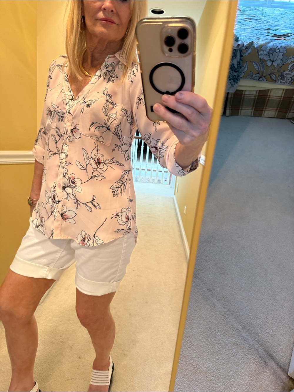 Women's Pink Floral Button-Up Blouse